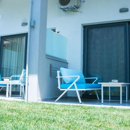 Costa Domus Blue Luxury Apartments Nikíti Eksteriør bilde
