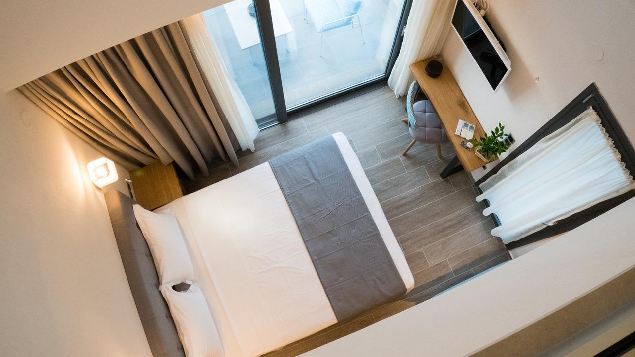 Costa Domus Blue Luxury Apartments Nikíti Eksteriør bilde