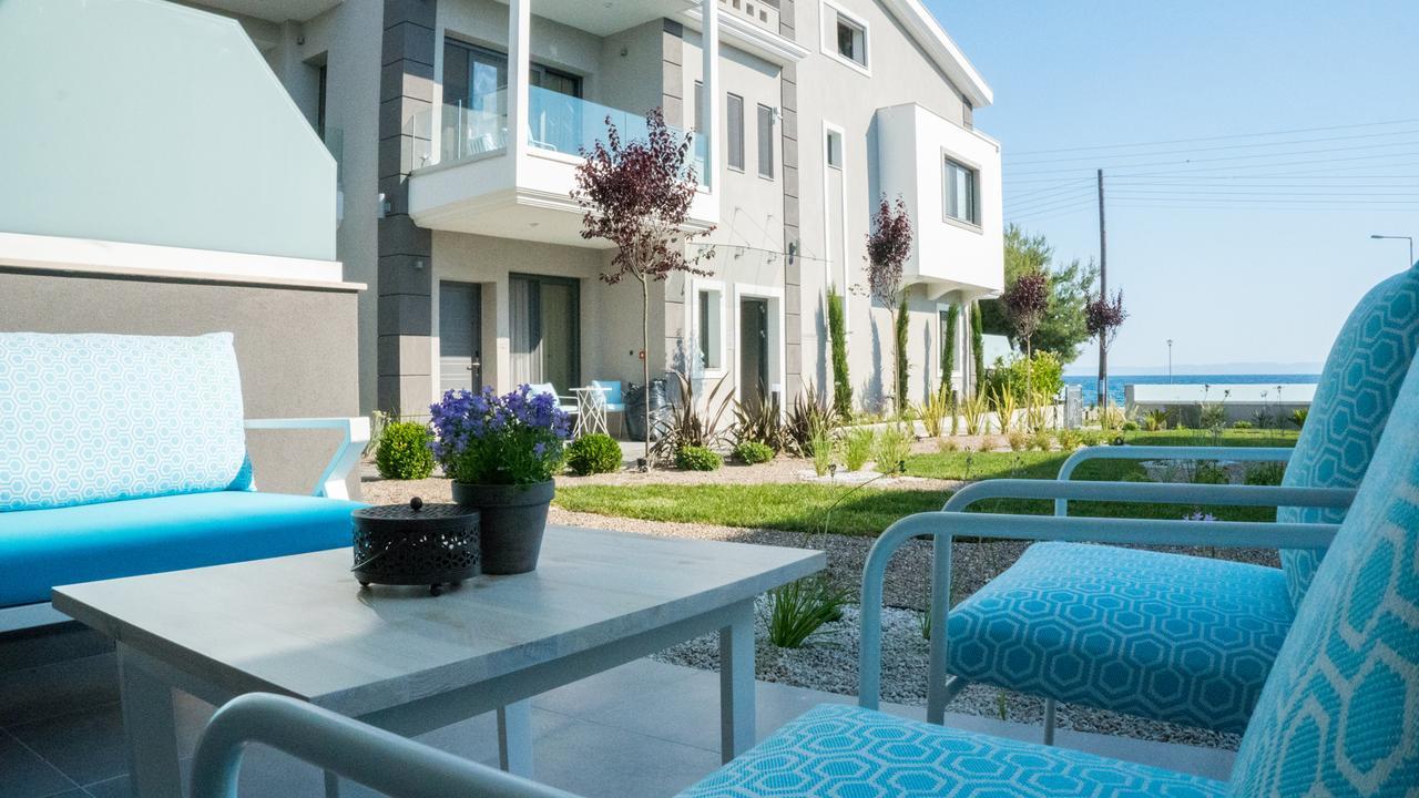 Costa Domus Blue Luxury Apartments Nikíti Eksteriør bilde