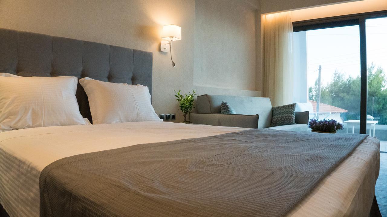 Costa Domus Blue Luxury Apartments Nikíti Eksteriør bilde